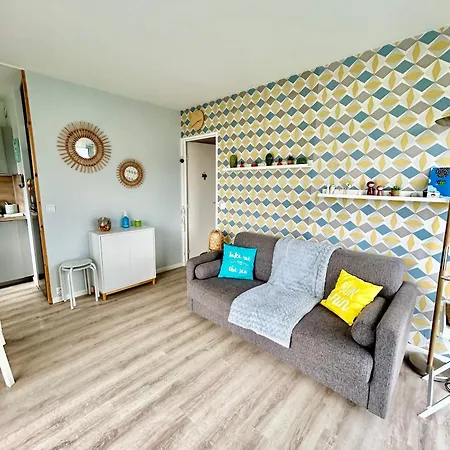 Superbe Avec Jardin Ensoleille 아파트