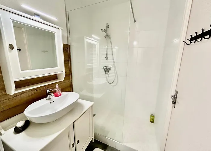 Superbe Avec Jardin Ensoleille 아파트 *